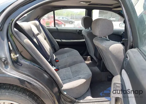 1999 Nissan Maxima Gle/Gxe/Se/Se-L z USA, uszkodzony, nr VIN JN1CA21D3XM401443